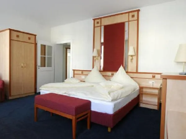 Alte Reichsbank Hotel Schweinfurt 3*,